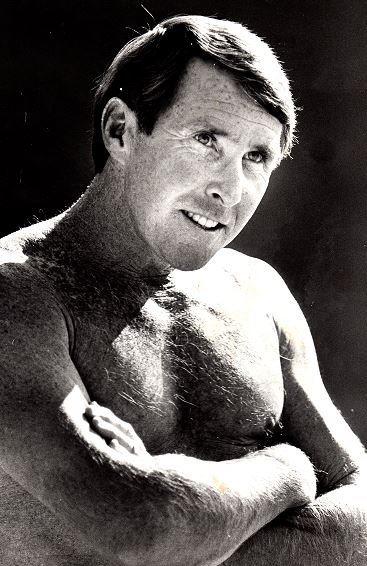 Nadadores Honor Legendary Coach at the Ron O’Brien Invitational - MVN Dive